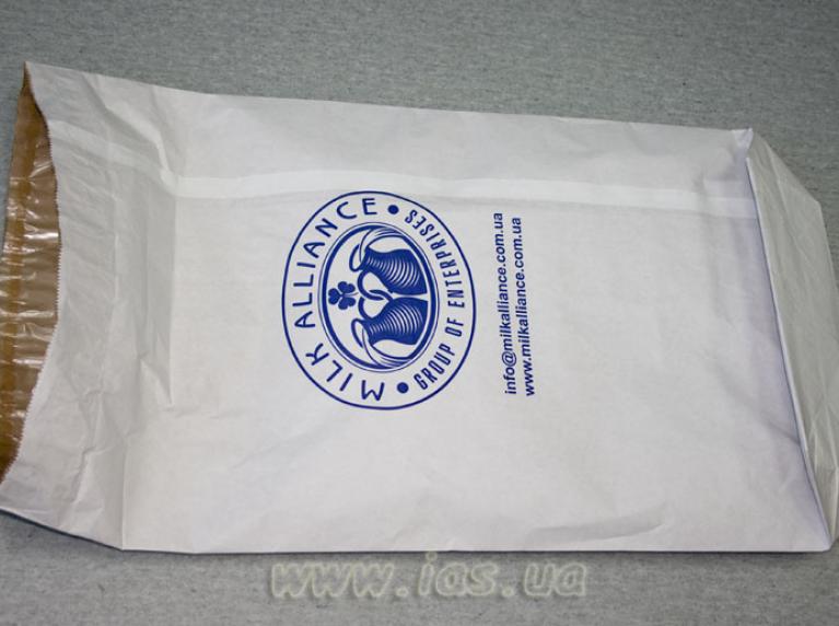 Бумажные мешки из крафт бумаги с полиэтиленовым вкладышем